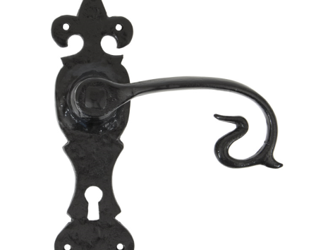 Black Curly Lever Lock Set